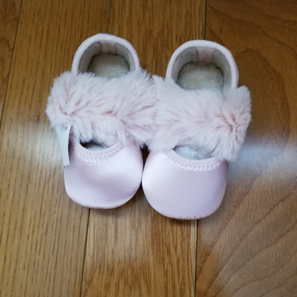 Uggs baby slippers